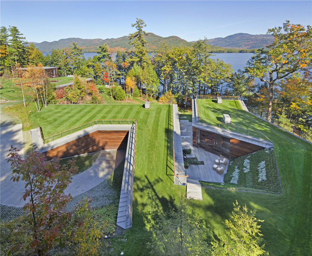 GLUCK+  | Lakeside Retreat