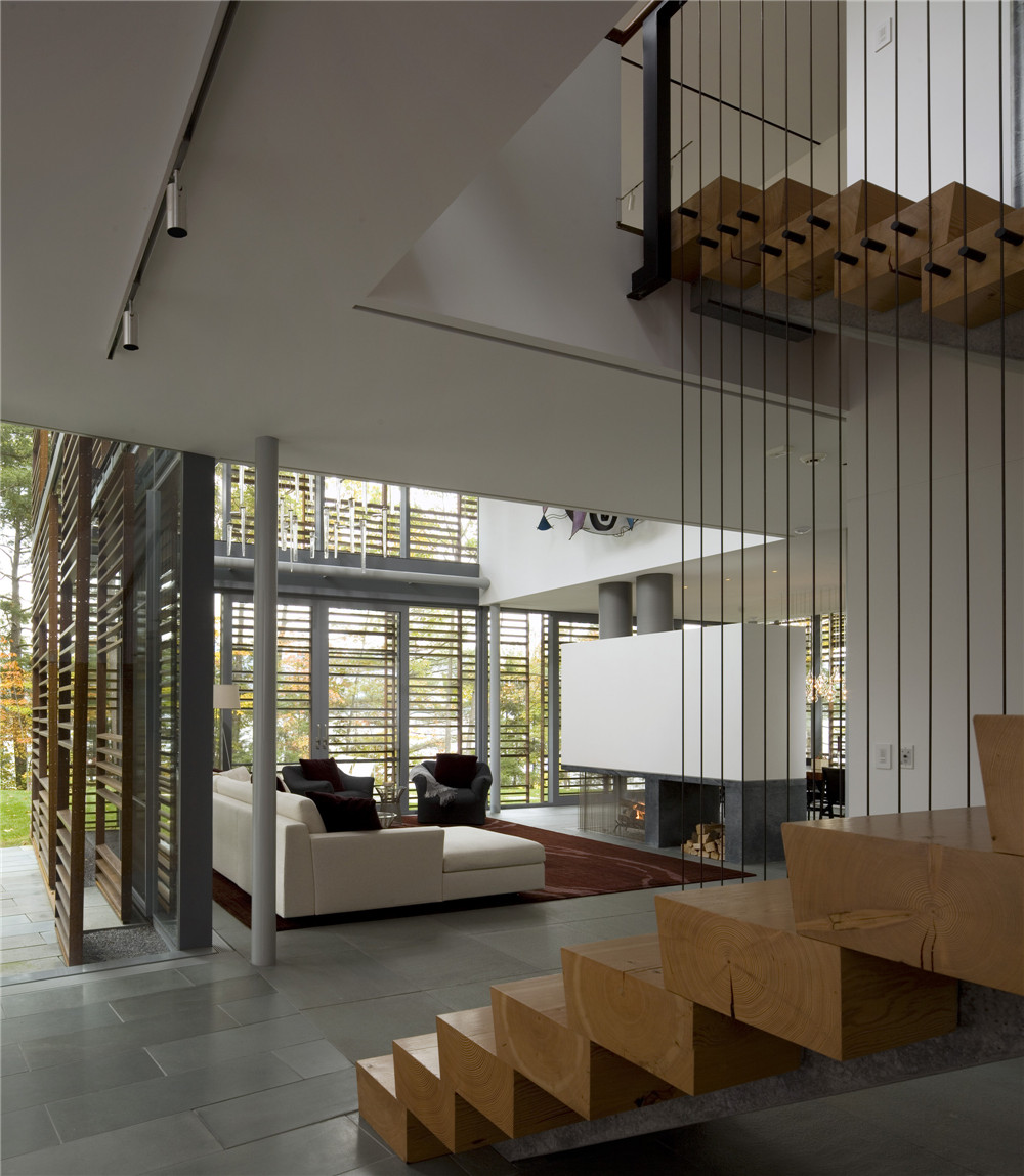 GLUCK+  | Lakeside Retreat