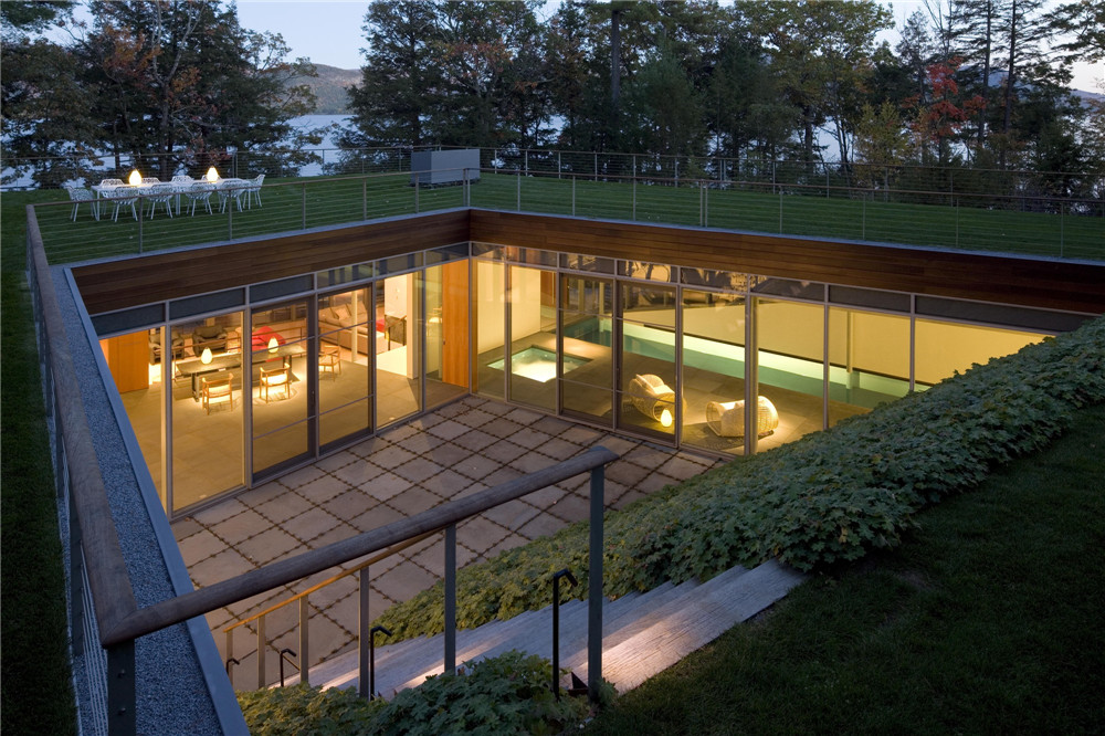 GLUCK+  | Lakeside Retreat
