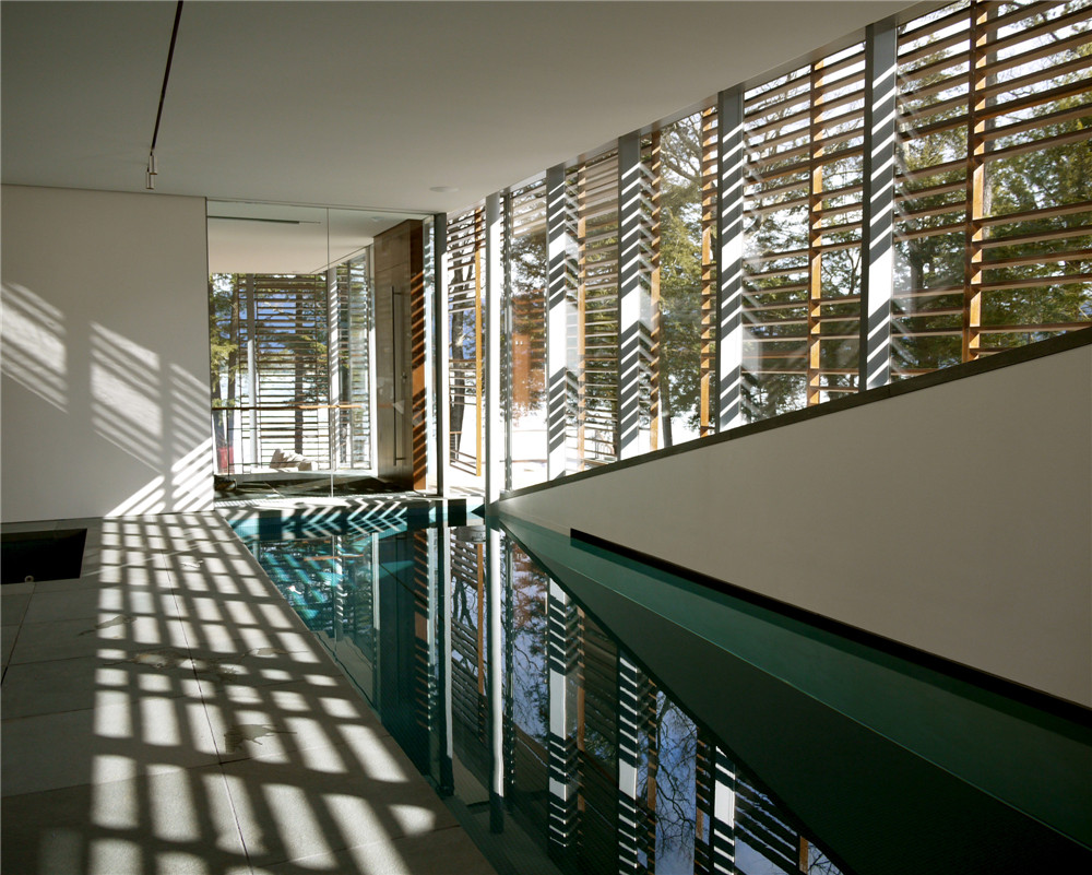 GLUCK+  | Lakeside Retreat