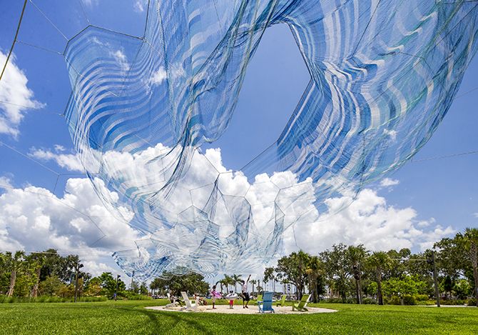 JANET ECHELMAN | 炫彩曲弧