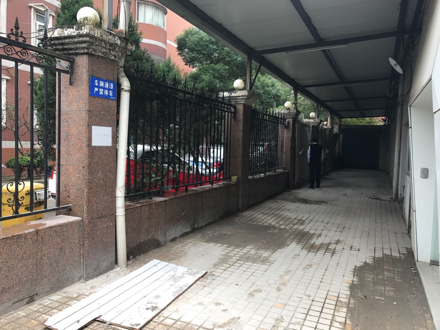 微信图片_2019042215305712.jpg