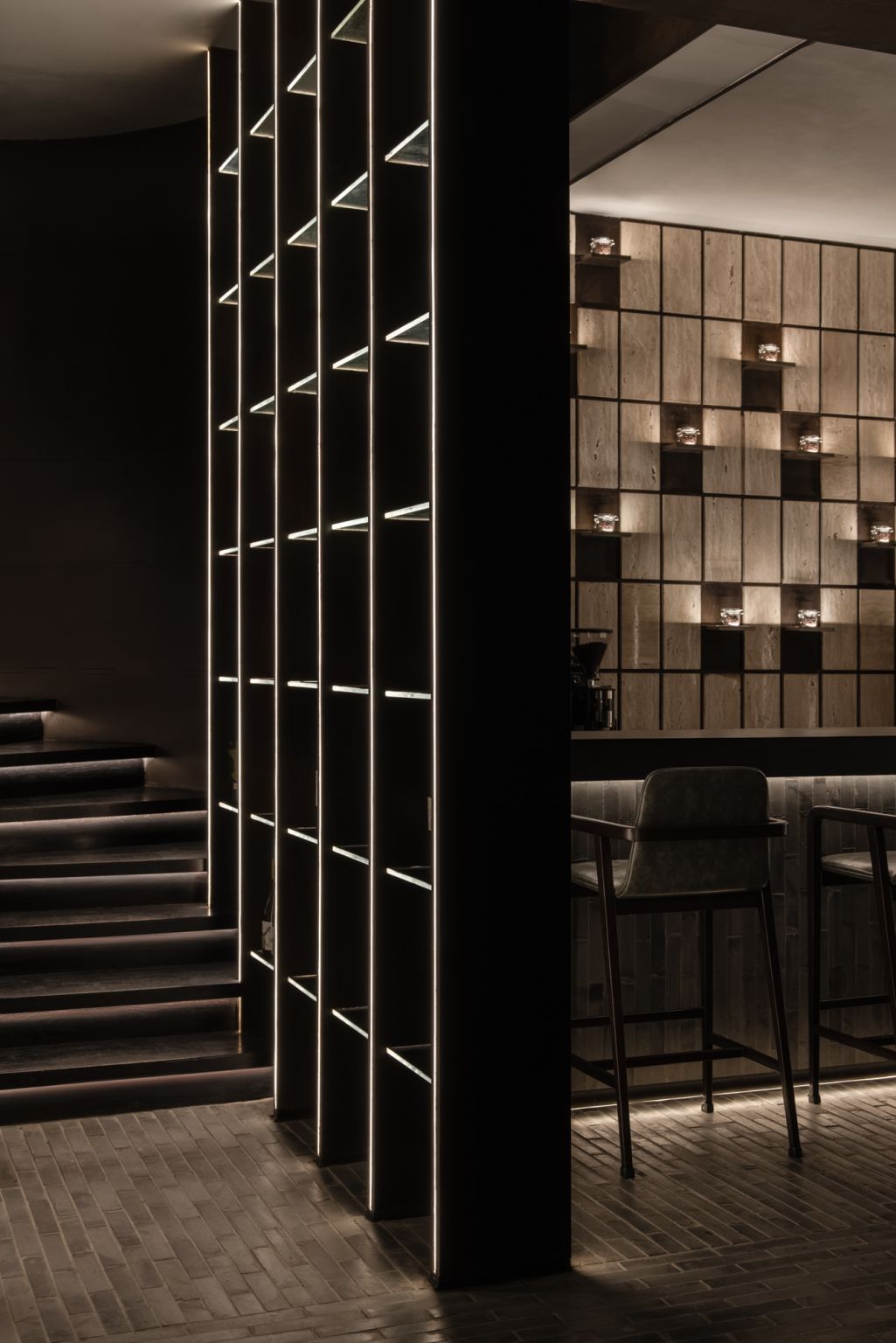 RooMoo | Le Coq wine &amp; bistro