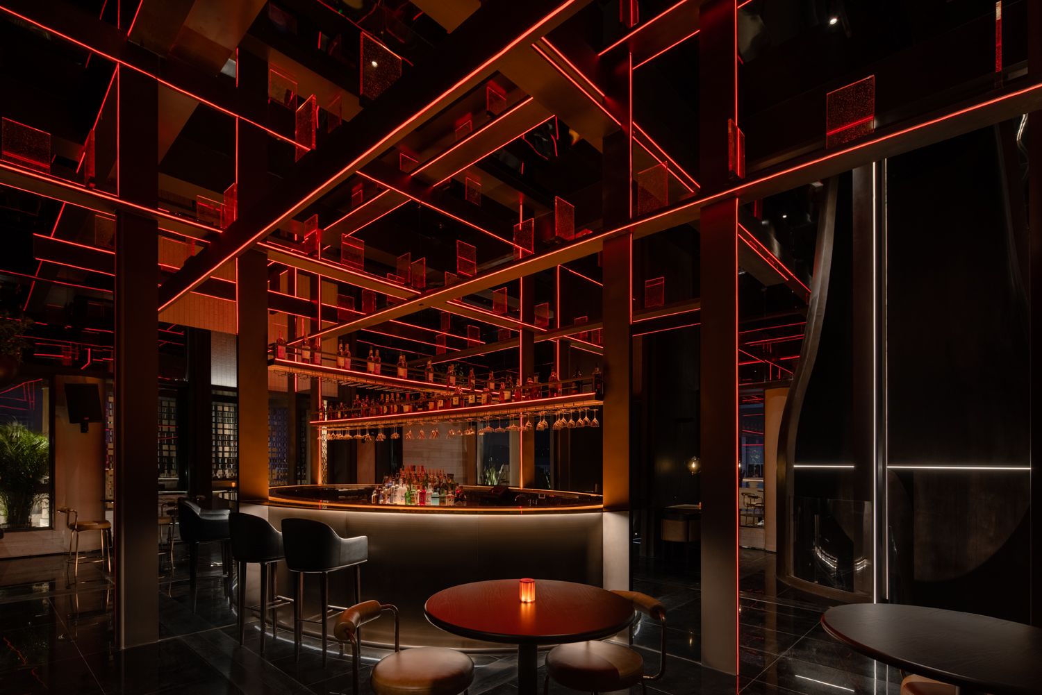 RooMoo | Le Coq wine &amp; bistro