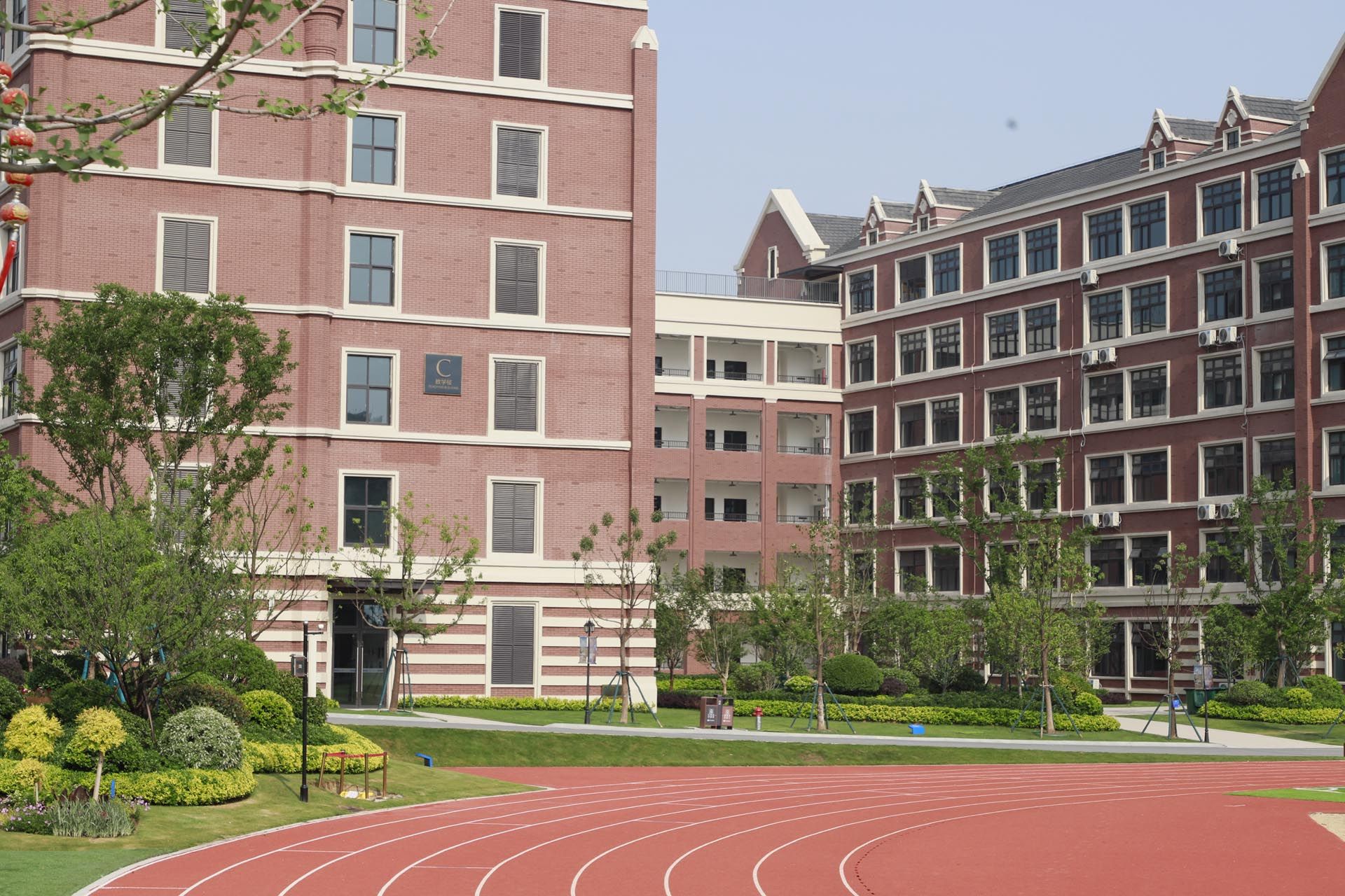 05运动花园实景.jpg