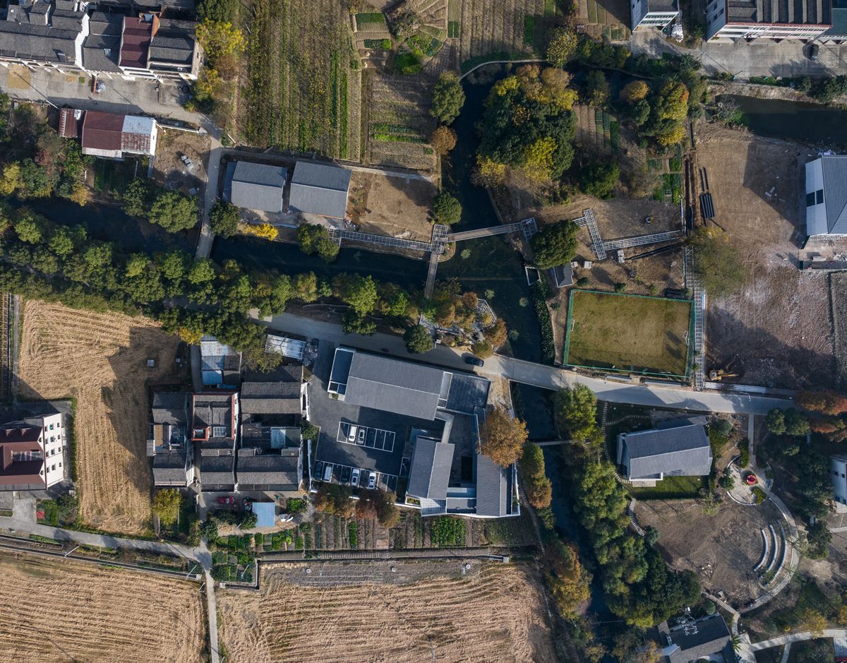 02 延续村落的肌理.jpg