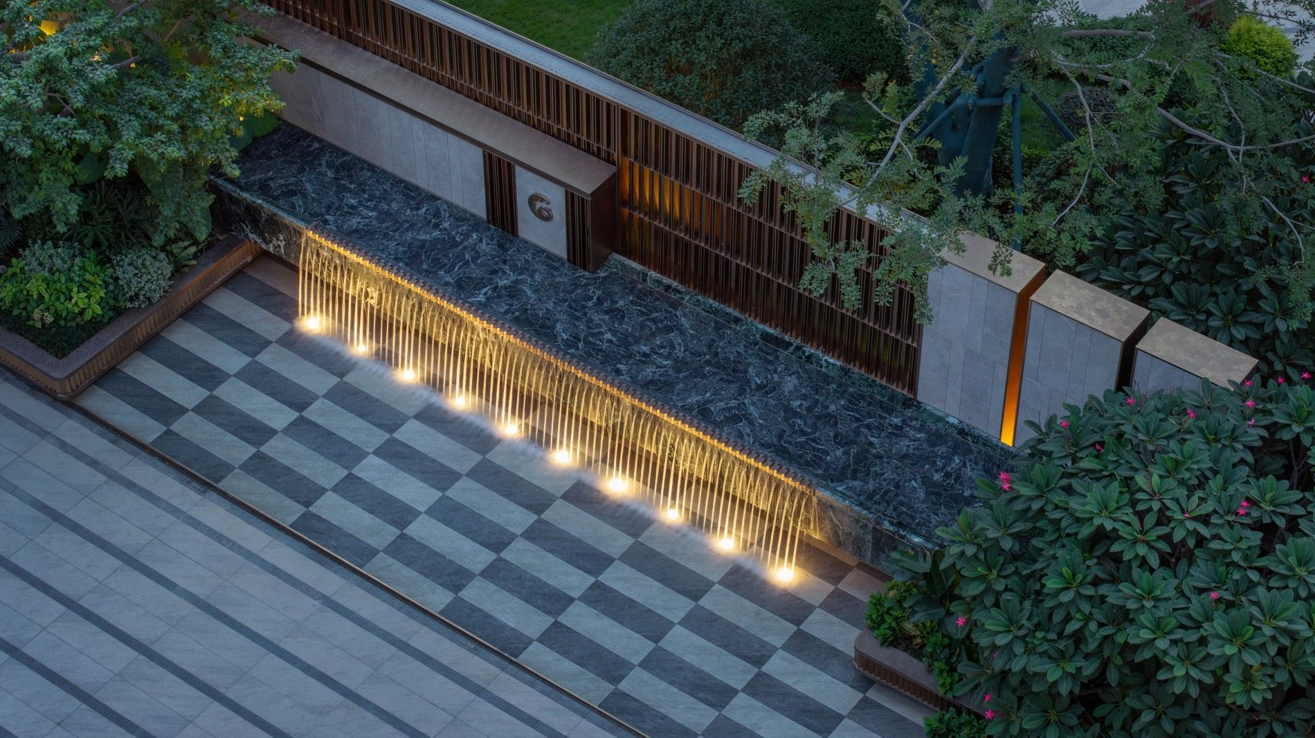 03.入口水景Entrance water feature.jpg