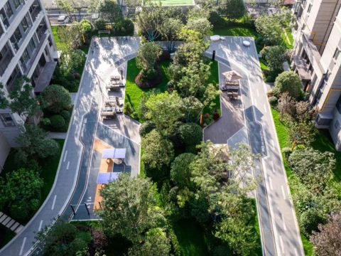 映客龙湖商业广场大区景观工程