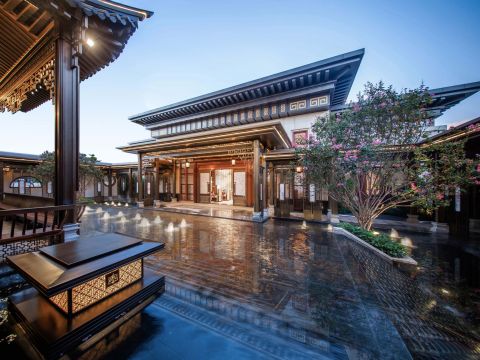 番禺中铁花语岭南