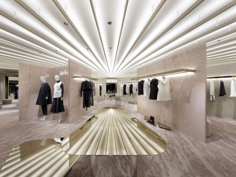 Curiosity | M-I-D CONCEPT STORE YOKOHAMA——M-I-D横滨概念店