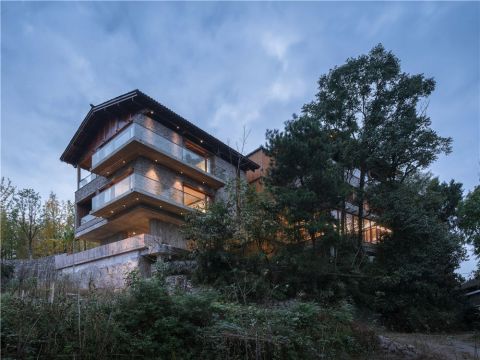 尌林建筑丨张家界马儿山·林语山房