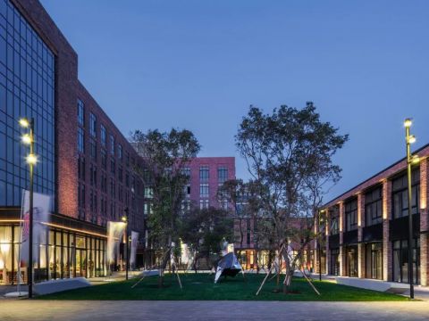 Latz   Partner | 沈阳万科红梅文创园景观规划设计