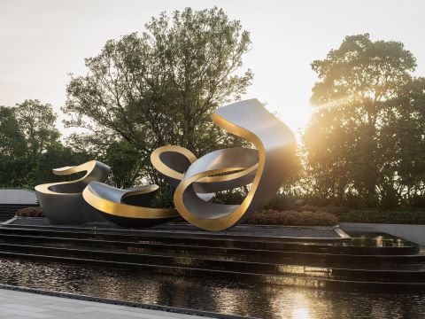 鱼龙共舞 “1”号演绎 | 鹏瑞三龙湾1号公共艺术品