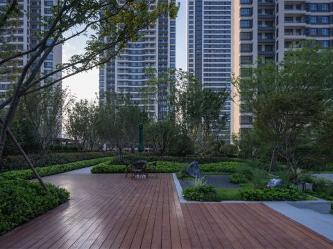 青岛金茂悦 · 宏云