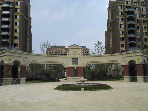 天下锦城项目R3地块住宅室外园林景观工程