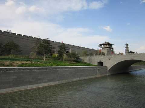 南城墙东段带状公园工程