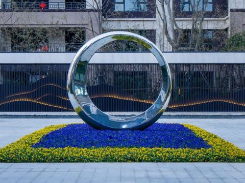 南阳邓州建业公园里