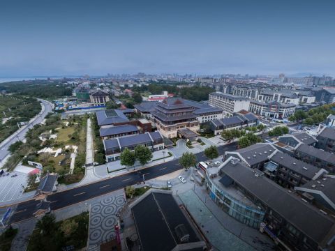 山东蓬莱宝龙艺珺酒店