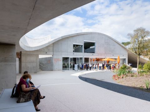 SO-IL  | 梅森塔尔玻璃厂