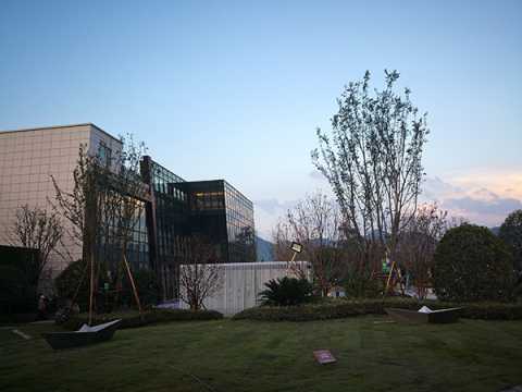 重庆中建·瑾和城展示区园林景观及雨污管网工程