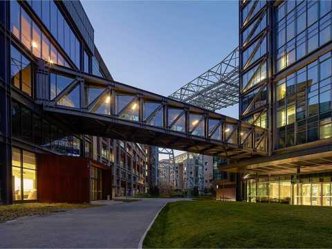 北京首钢西十冬奥广场