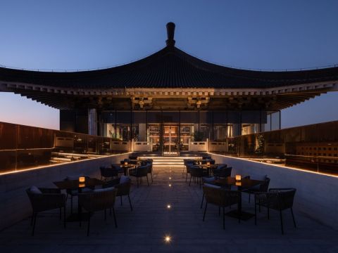 RooMoo | Le Coq wine & bistro