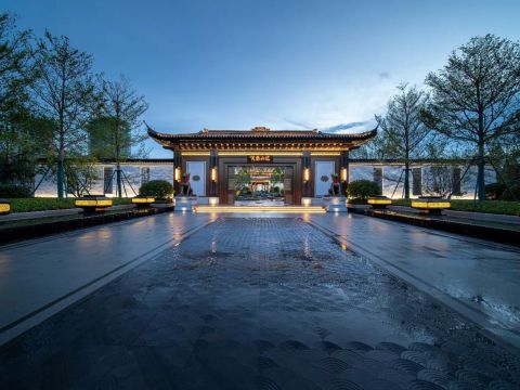 南宁蓝光芙蓉山悦